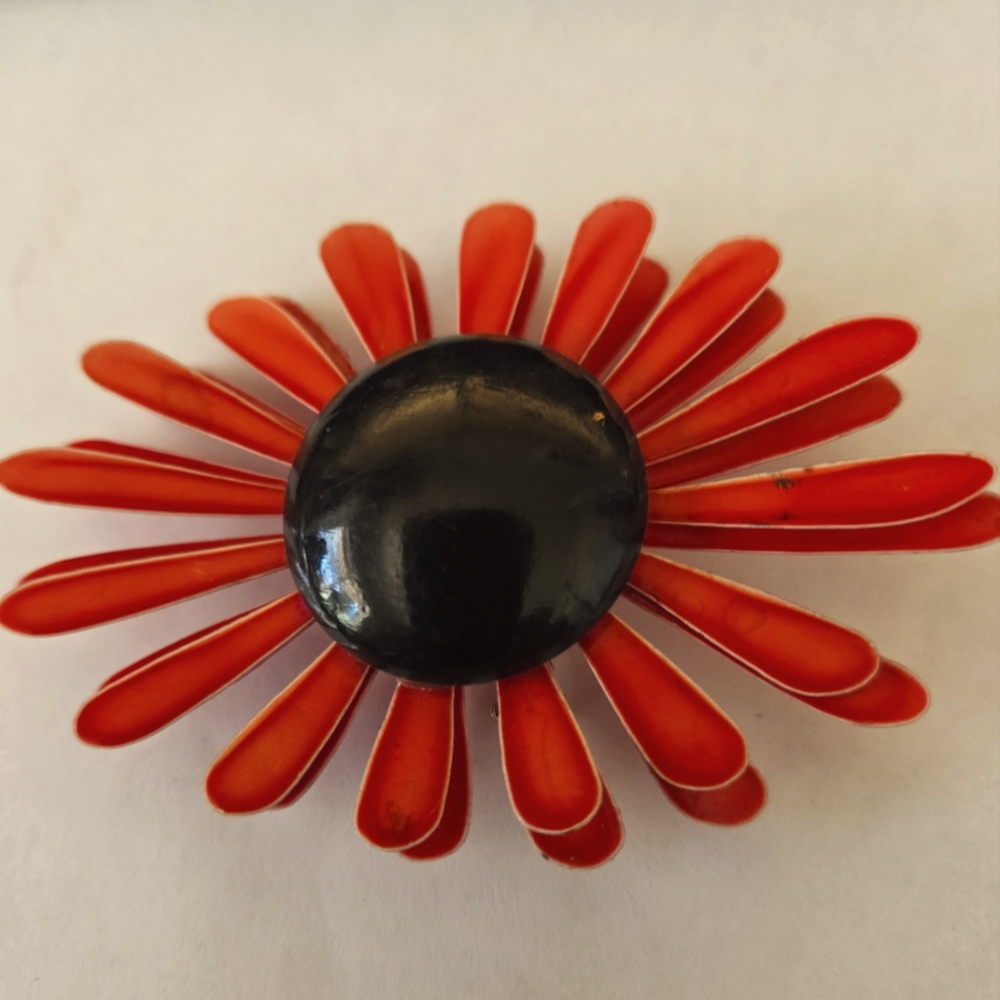 Chic Floral Black and Red Brooch
